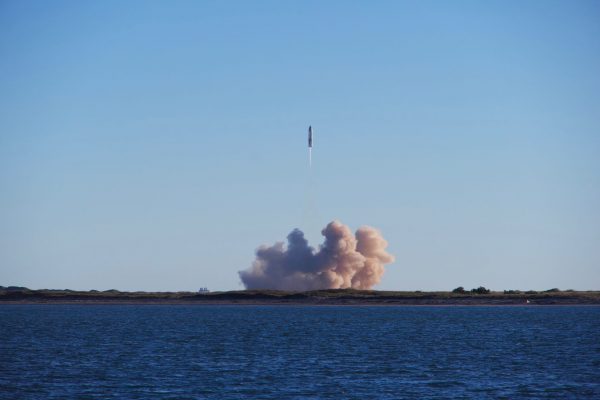 SpaceX ostab AI-koodiredaktori Cursor 60 miljardi dollari eest